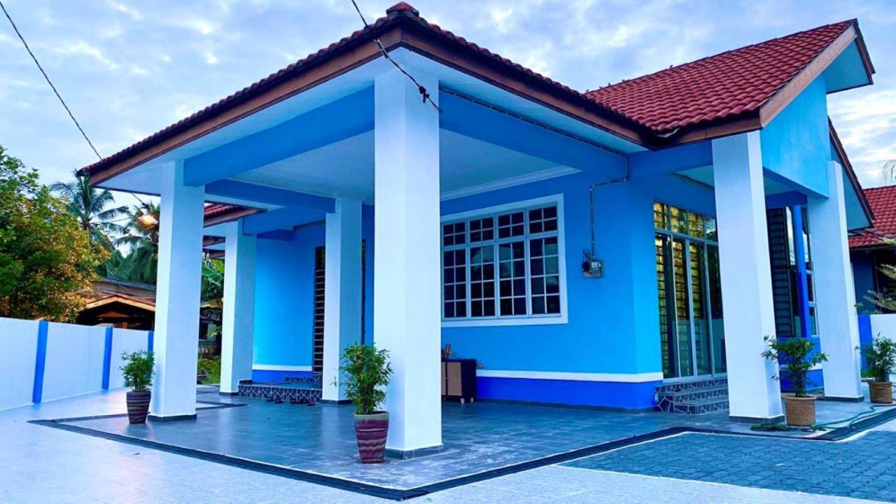 Seri Idaman Guest House Pasir Mas エクステリア 写真