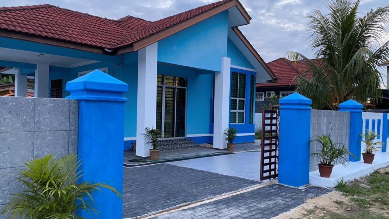 Seri Idaman Guest House Pasir Mas エクステリア 写真