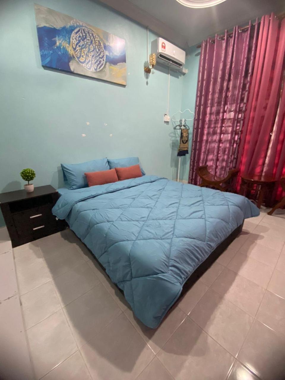 Seri Idaman Guest House Pasir Mas エクステリア 写真